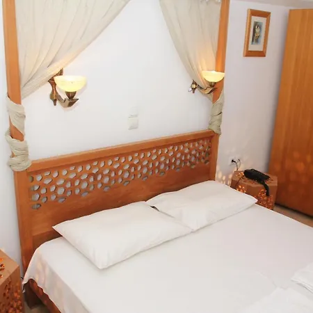 Aiolos Hotel Irakleia (Naxos)