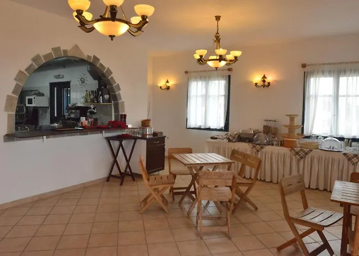 Aiolos Hotel Irakleia (Naxos)