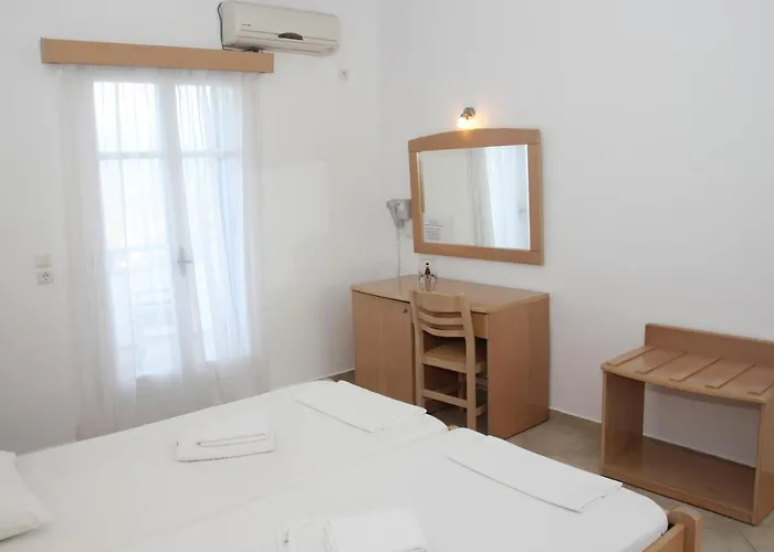 Aiolos Hotel Irakleia (Naxos)