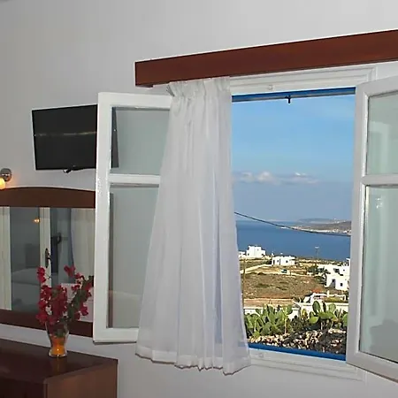 Aiolos Irakleia (Naxos)